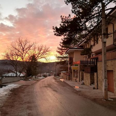 Hotel Black Stork Nisovo Luaran gambar